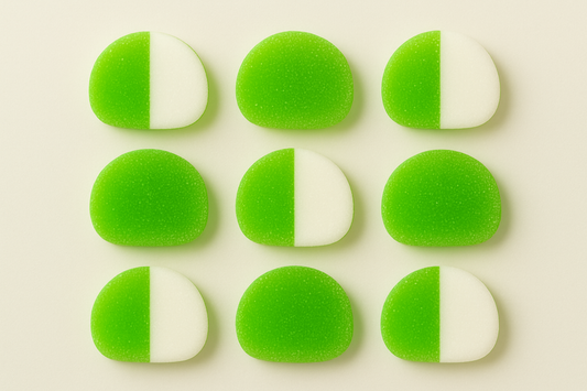 one solid state green and other side is white no black or shadow